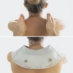 Elektrisk massageapparat med värme och slagteknik