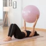 Yogabollset med stabilitetsring och band